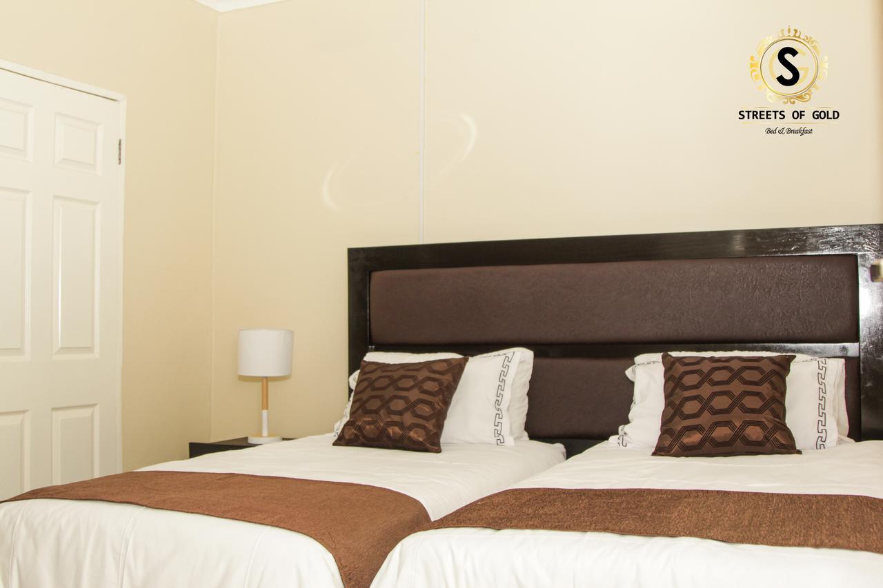 Streets Of Gold Guest House Gaborone Buitenkant foto